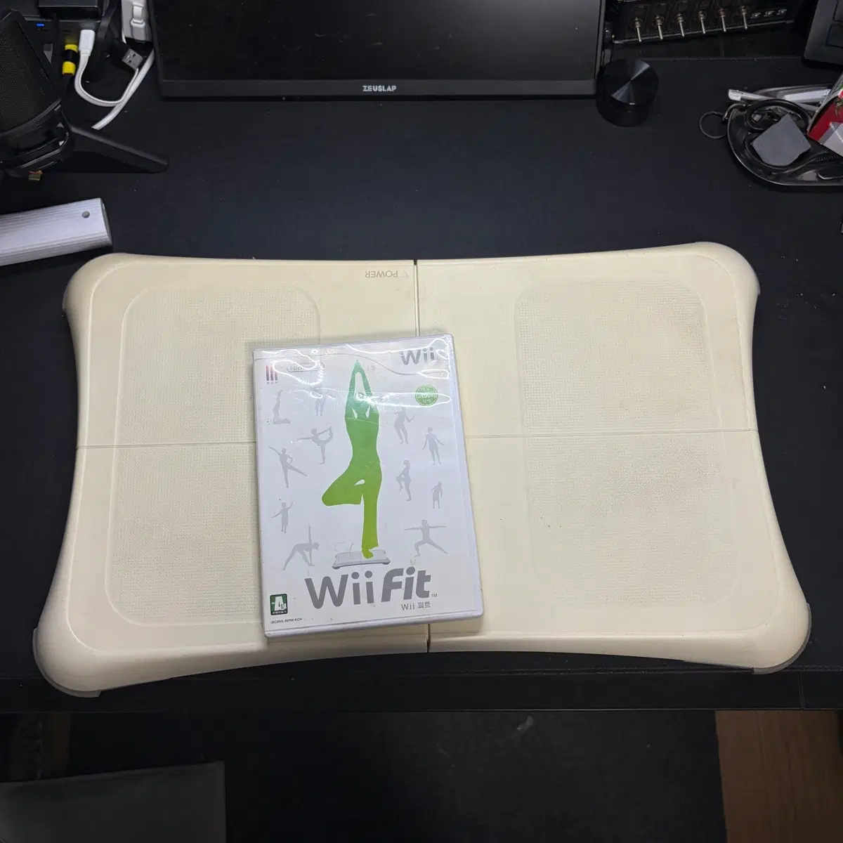 닌텐도 Wii 밸런스 보드 + Wii Fit 게임