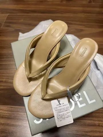 SNIDEL(스나이델) 여성용 통굽 뮬