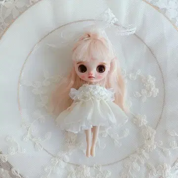 미니 브라이스 아웃핏