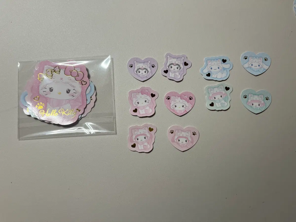 산리오 조각 스티커