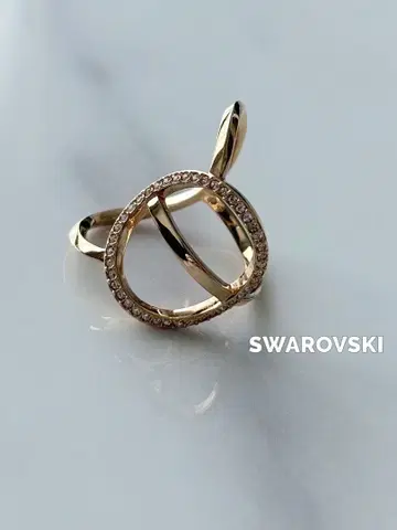 SWAROVSKI 로즈 골드 톤 파베 반지 55