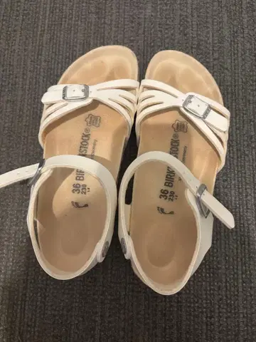 BIRKENSTOCK 컴포트 샌들 화이트 사이즈 36