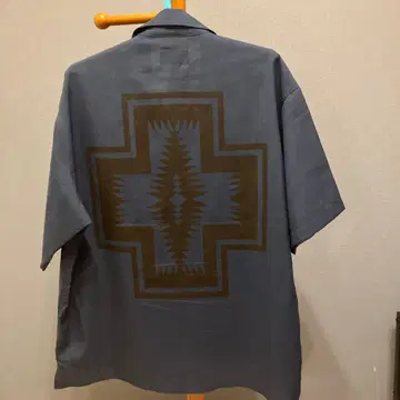 새상품급 PENDLETON (펜들턴) 백 프린트 반팔 오픈 카라 셔츠 M