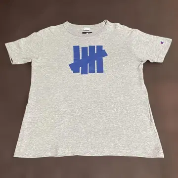 [새상품급] Champion x UNDEFEATED S 사이즈 T셔츠 스케이터