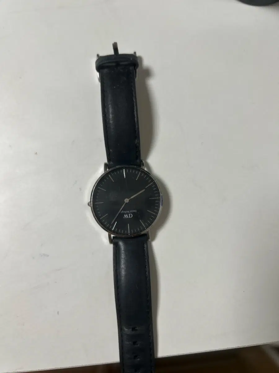 다니엘웰링턴 클래식 블랙 DW00100006 시계