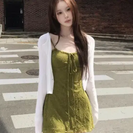 급구!!!!!! 에일 셔링 리본 미니 원피스