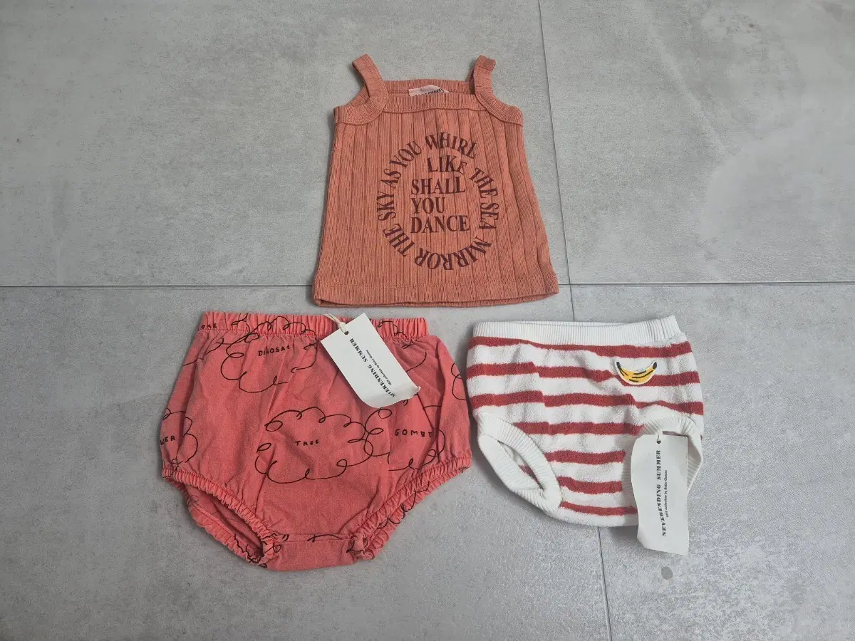 새상품)BOBO CHOSES 3종 일괄 6-12m 74cm