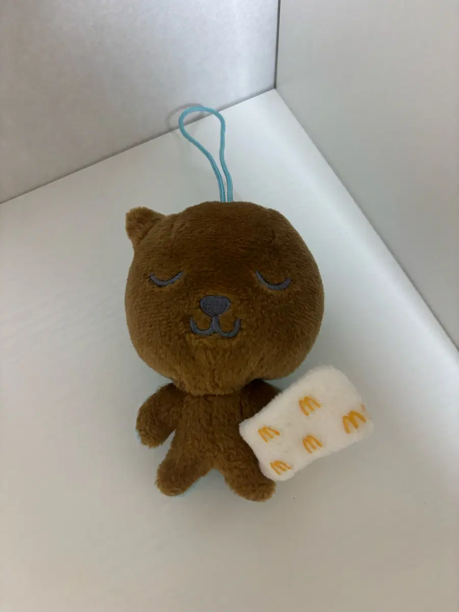 태닝 쿠우 인형 키링