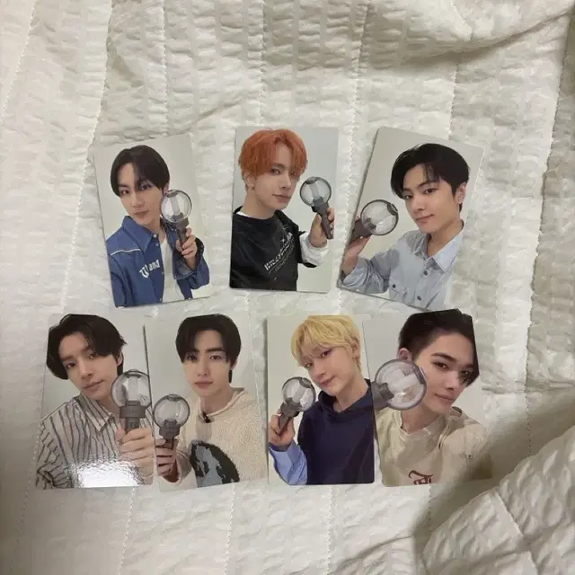 ์ํ์ดํ ์์๋ด ํฌ์นด ๋ชจ์