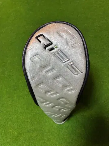 TaylorMade Qi35 유틸리티용 골프헤드커버