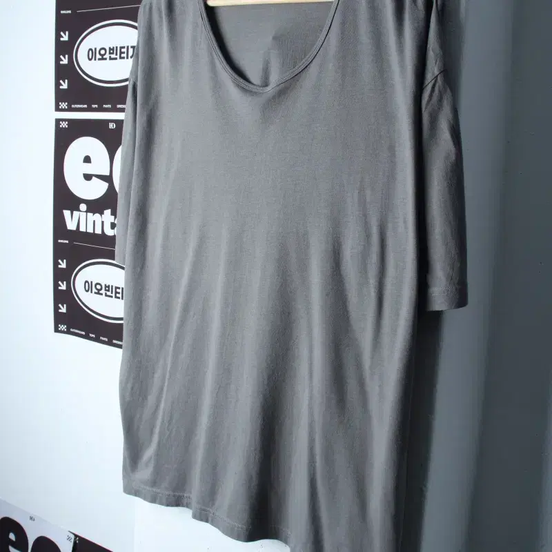 (2XL) 무신사 스탠다드 반팔 티셔츠 빅사이즈 차콜 무지-H35430