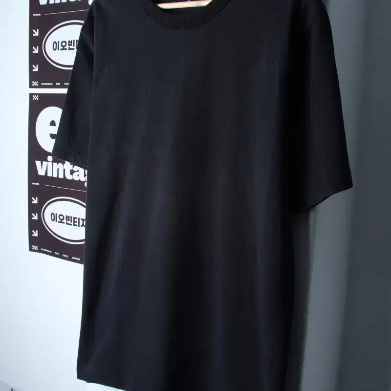 (XL-2XL) 유니클로 반팔 티셔츠 U라인 무지 블랙-H35442