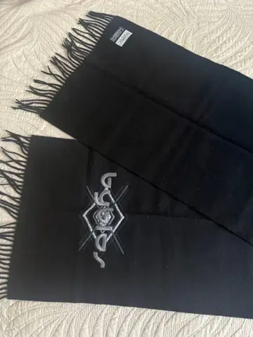 Byblos 머플러 블랙 자수 로고