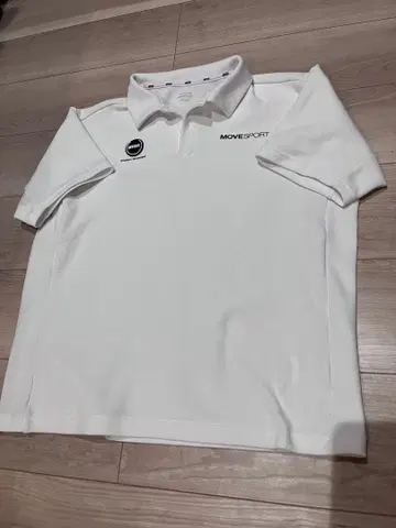 데상트 MOVE SPORT 피케 셔츠 화이트