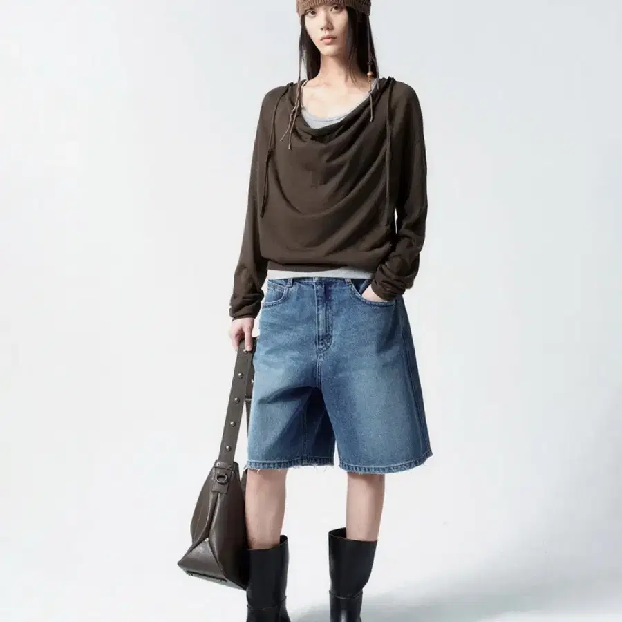 인사일런스 와이드 버뮤다 데님 25SS