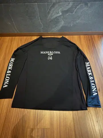 MARK&LONA 마크앤로나 이너