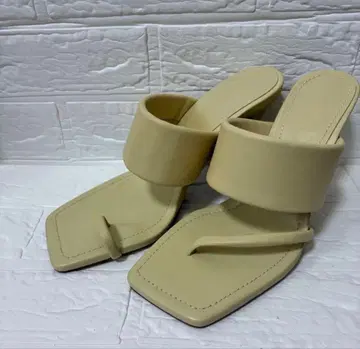 ZARA 플립플랍 비대칭 베이지 26cm