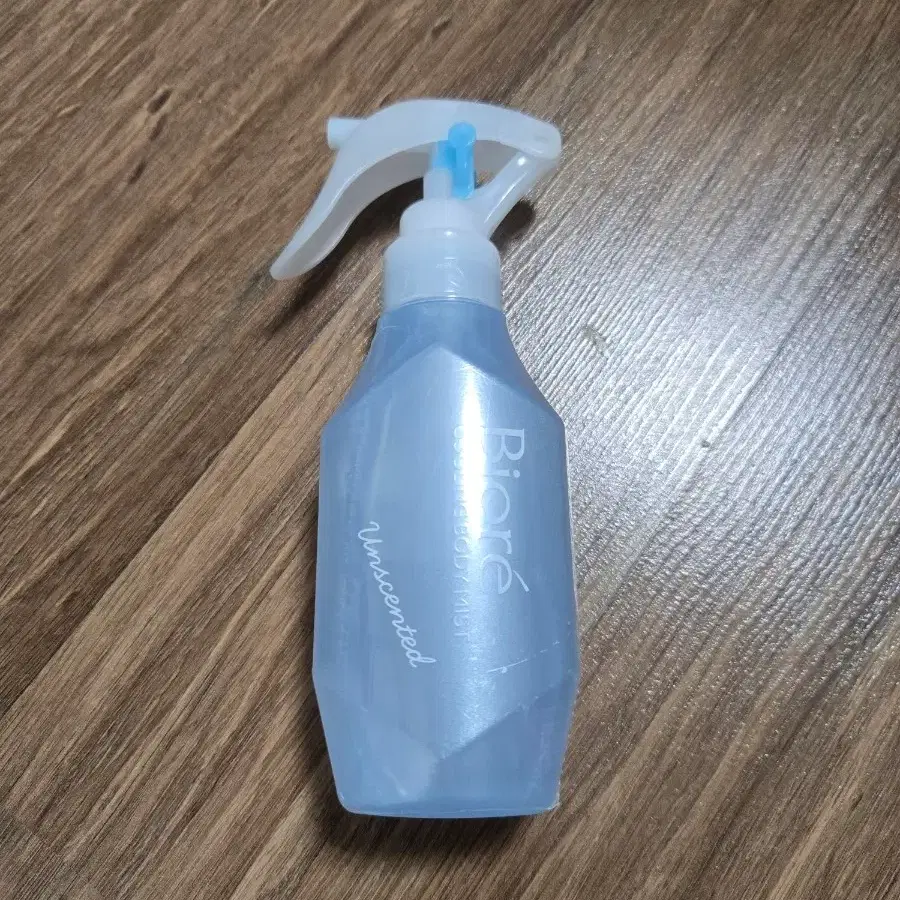 [여름특선] 일본 카오 비오레 핸디 쿨링 미스트 - 120ml