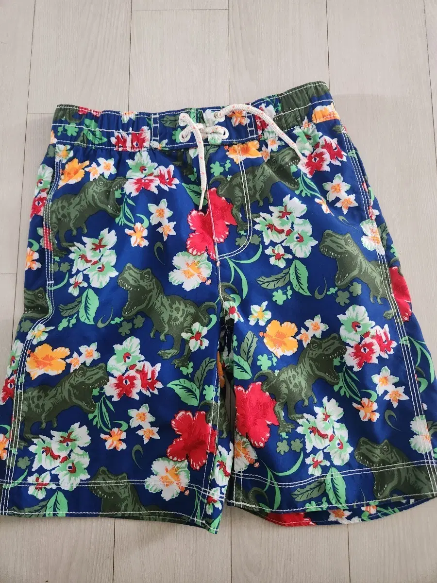 GAP 키즈 수영복 M(8세) 공룡 패턴