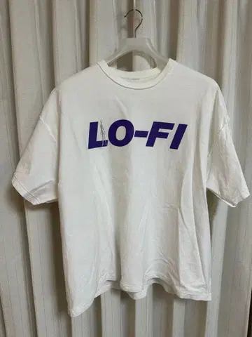 ISNESS MUSIC 'LO-FI T-SHIRT' 사이즈 F 화이트
