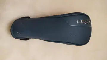 [ 미사용 ] TaylorMade Qi4D 유틸리티용 골프헤드커버