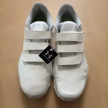 [ 미사용 ] UNDER ARMOUR 야구 트레이닝 슈즈 28cm