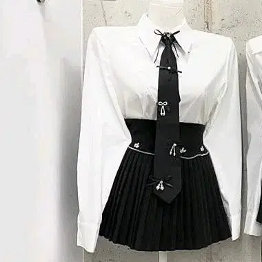 유르르 넥타이 블라우스