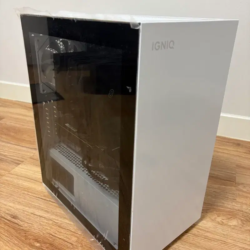 9900x 64gb 5070ti 고사양본체