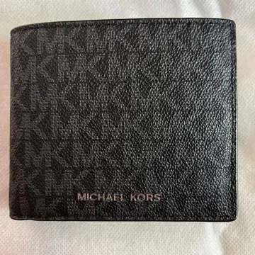 MICHAEL KORS 이단 접이식 지갑 블랙