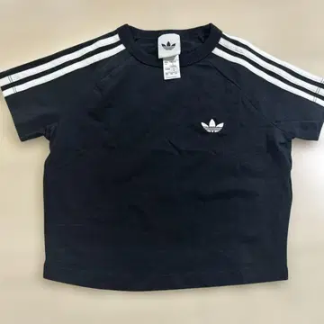 adidas 크롭T셔츠 S사이즈