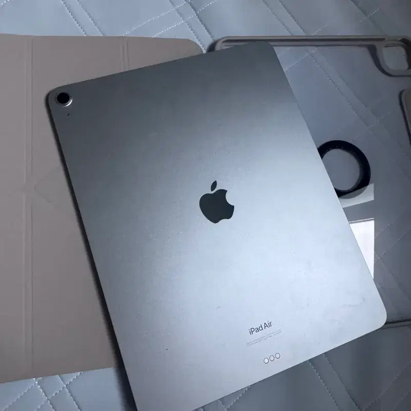 아이패드에어 M2 13인치 128GB wifi 액정불량화소