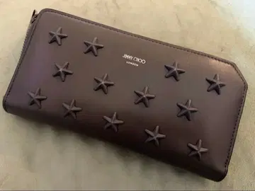 새상품급 JIMMY CHOO 지미추 장지갑 라운드 지퍼 그레이