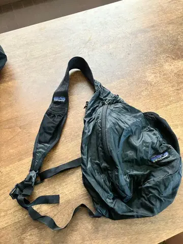 Patagonia Light Weight Travel Sling 용량 7L