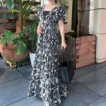 자라/ZARA 자수 티어드 원피스 모노톤 꽃무늬 S