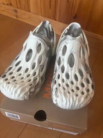 MERRELL 머렐 HYDRO MOC 샌들 마블 컬러