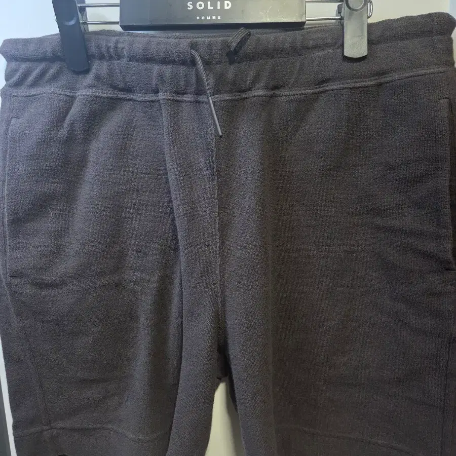 띠어리 브라운 테리 반바지