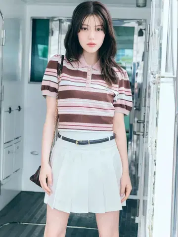 스나이델 2026 SS 메탈 버튼 퍼프 슬리브 폴로