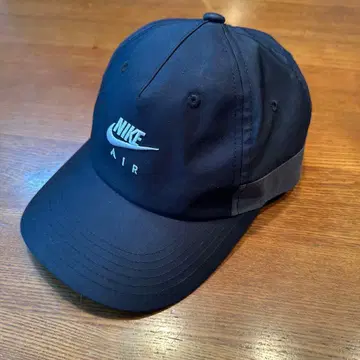 NIKE 에어 헤리티지 86 캡 블랙x그레이