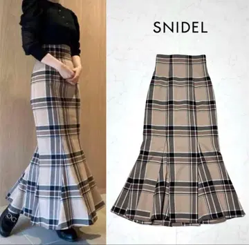 snidel 스나이델 하이웨스트 헴 플레어 체크 스커트 00