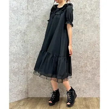 axes femme 코튼풍 프릴 A라인 원피스 블랙