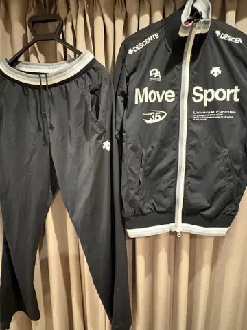 DESCENTE Move Sport 저리 상하의 세트 L 사이즈