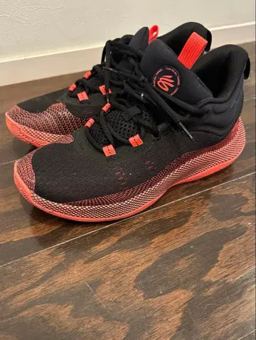 언더아머 Hovr Splash 27.5cm