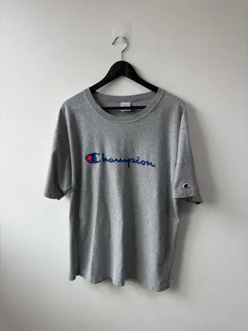 [ XL ] Champion REVERSE WEAVE 자수 로고 챔피온