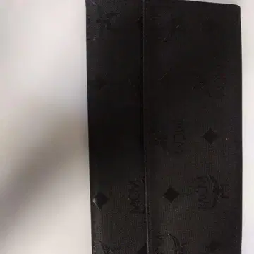 MCM 지갑 블랙 모노그램