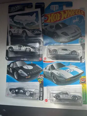 Hot Wheels 4대 세트 Ford Porsche