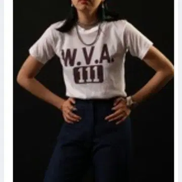 WITTY VINTAGE Upcycle W.V.A. 프린트 티