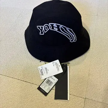 Y-3 블랙 버킷햇