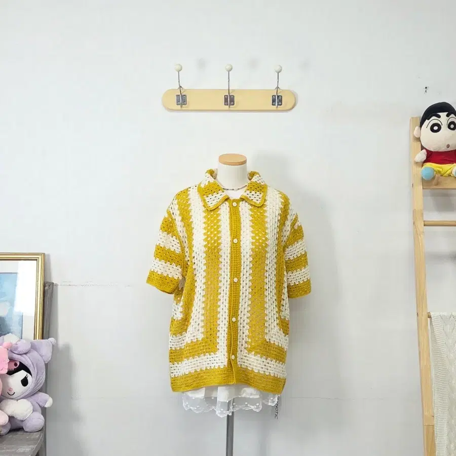 빈티지 만원샵 AKNOTIC 카라 그물 니트 가디건