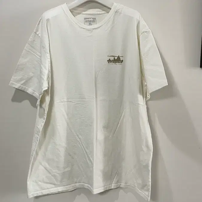 파타고니아 스카이라인 오가닉 반팔티 아이보리