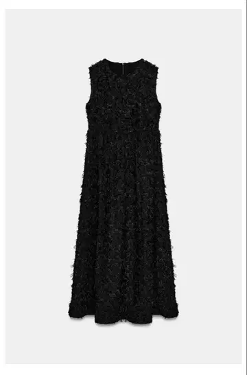 완판템 ZARA 엠보싱 가공 원단 미디 원피스 M 블랙